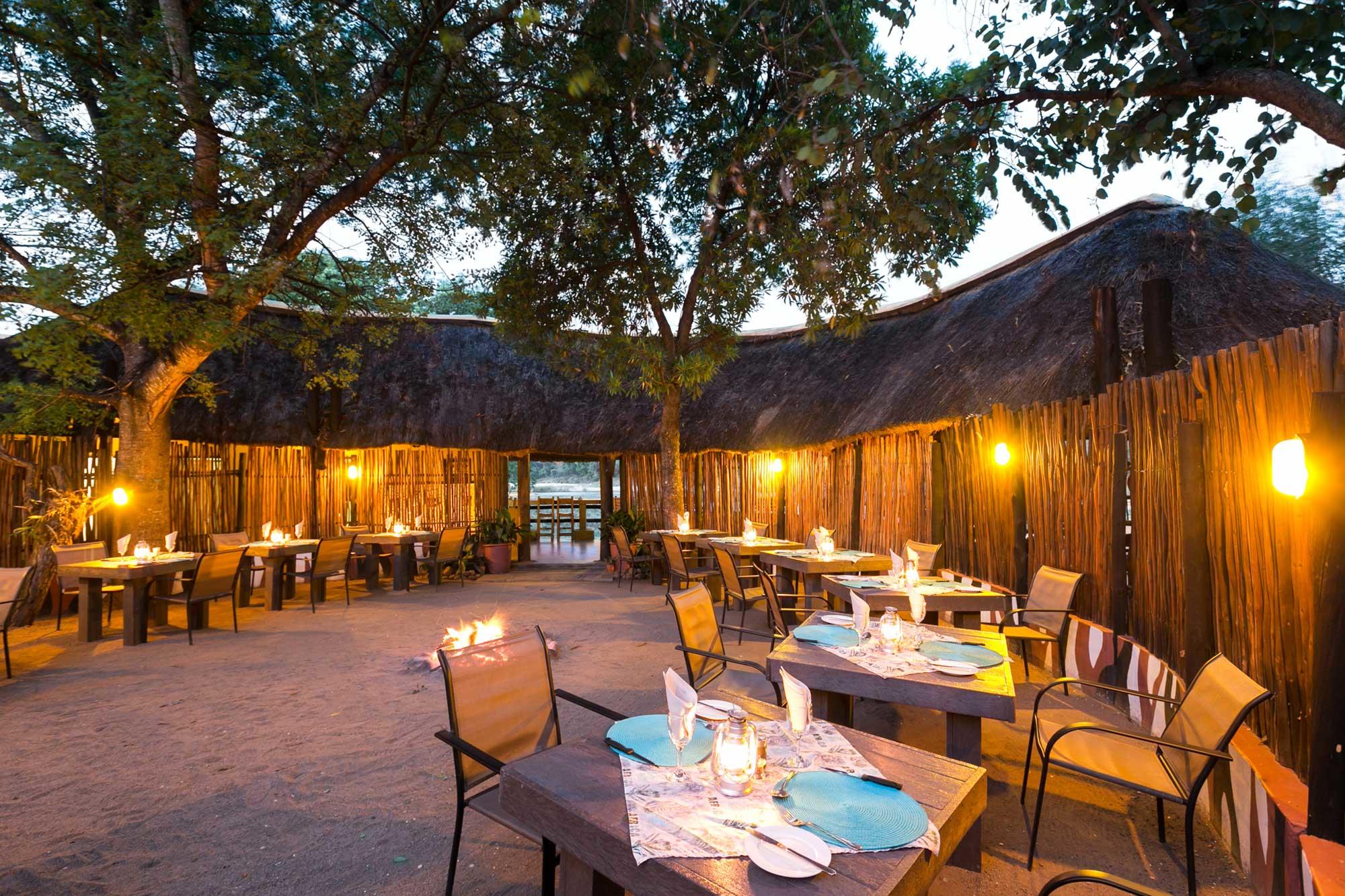 Umkumbe Safari Lodge Riverside thumbnail 7